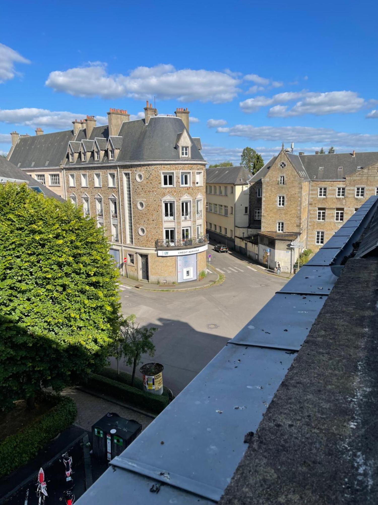 Appartement Renove Tout Equipe, Centre Ville, Proche De La Gare Et Commerce Flers  Extérieur photo